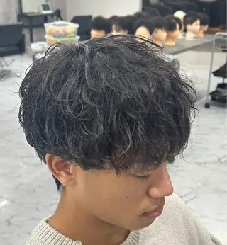 パーマ メンズ 沖田 光世のヘアスタイル
