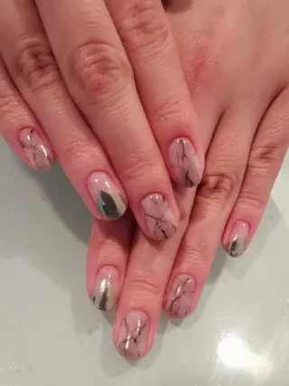 ネイル 人気エリア💖完全個室【ルリエ】所属・ネイルサロン Lelienルリエのネイルデザイン