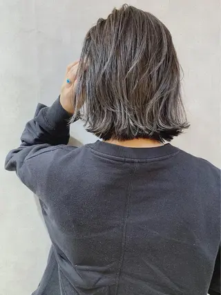 ショート カラー _WHITE 難波本店のヘアスタイル