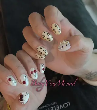 ネイル Oomiya 服部のネイルデザイン