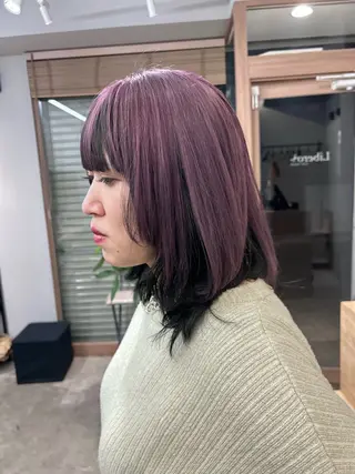 ミディアム カラー SALOWIN 新宿三丁目me+所属・レイヤー/ボブ/ パーマ/HARUKAのヘアスタイル