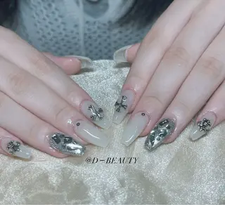 ネイル D-BEAUTY Nailsalonのネイルデザイン