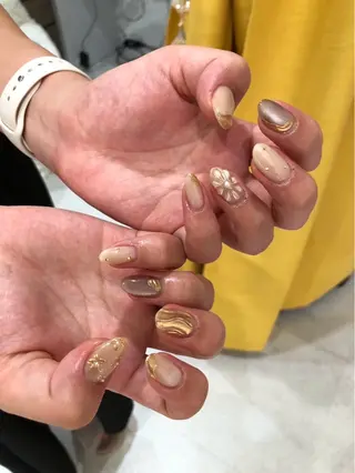 ミディアム リザボーテ八王子店所属・yuki ⌇ リザボーテ八王子店のネイルデザイン