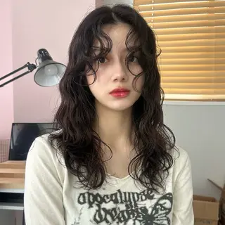 ミディアム カラー mi yuのヘアスタイル