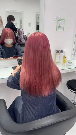 ロング カラー 🩷暖色カラー🩷 BONのヘアスタイル