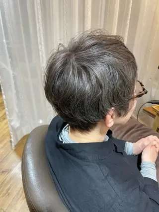 ショート カラー 似合わせカット得意 仁井亮のヘアスタイル