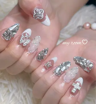 ネイル うるま市サロン Yuko Izawaのネイルデザイン