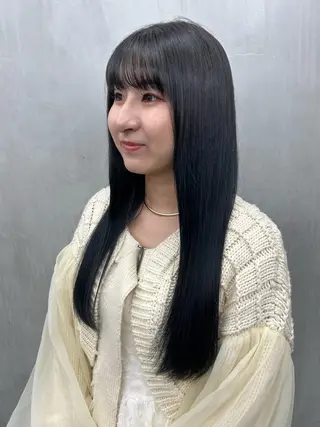 セミロング カラー パーマ VIE表参道所属・艶感カラー💫 りょお🫧のヘアスタイル