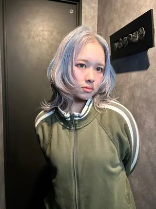 ミディアム 鈴木 華奈のヘアスタイル