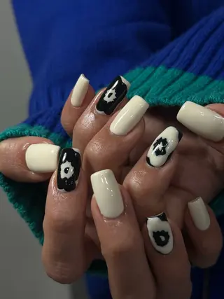ネイル neouv所属・NEOUV_ mikuのネイルデザイン