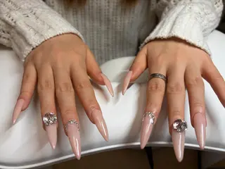 ネイル IZUMI YUKIのネイルデザイン