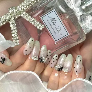 ネイル ルシイ🎀新宿長さ 出しパーツ専門店のネイルデザイン