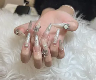 ネイル ゴテゴテ ネイルのネイルデザイン