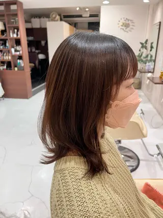 ミディアム 山崎 和花のヘアスタイル