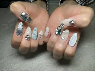 ネイル LAVISH nail salonのネイルデザイン