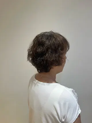 パーマ 樋口 莉奈のヘアスタイル