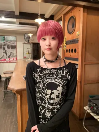 ショート カラー 篠江 廉のヘアスタイル