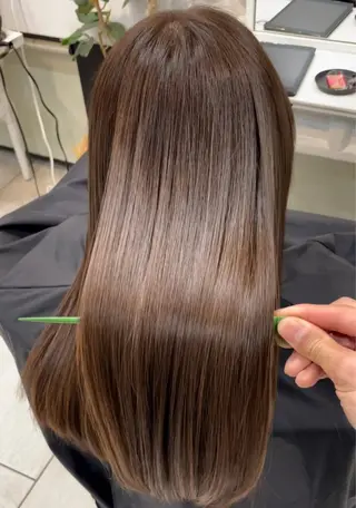 セミロング soie所属・安江 宏太のヘアスタイル