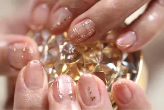 ネイル ママリンド　志村坂上店所属・しみ えんのネイルデザイン