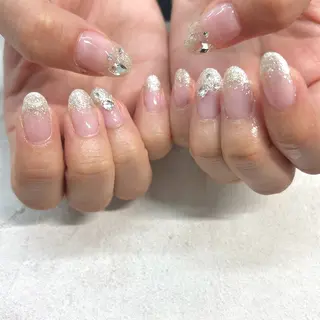 ネイル Bianca市ヶ谷店 Aiuraのネイルデザイン