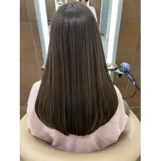 ロング キムラ ココナのヘアスタイル
