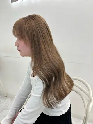 ロング Wカラー/暖色/べ ージュりく©︎🐝のヘアスタイル