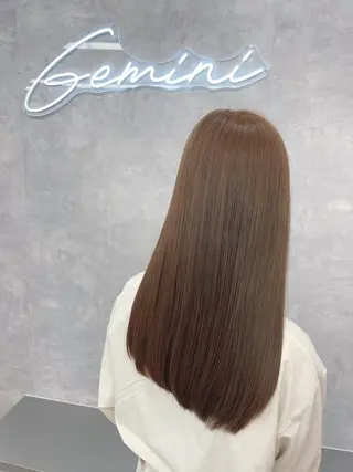 カラー Gemini代表 Maedaのヘアスタイル