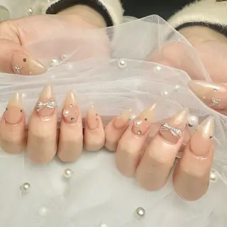 ネイル nami🐰🎀 堺筋本町ネイルサロンのネイルデザイン