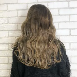 ロング パーマ 佐藤 高徳のヘアスタイル