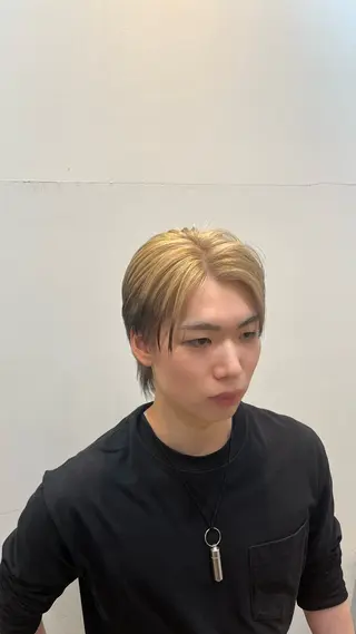 カラー メンズ 岡野 豪のヘアスタイル