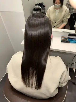 セミロング Wisteria所属・美髪特化✨ 伊織✨縮毛矯正✨のヘアスタイル