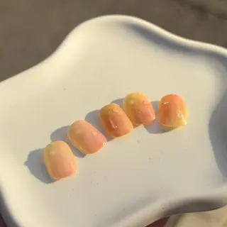 ネイル 🎀 Hiyubi._.nail 🫧所属・🎀フェイ フェイ🫧💗のネイルデザイン