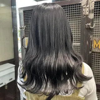 ロング カラー BUBBLES所属・山本 琴乃🦭のヘアスタイル