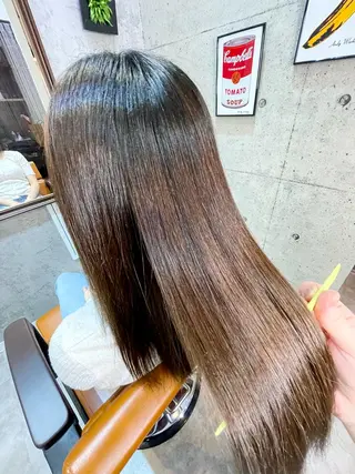 セミロング 🔷ブリーチバレイヤ ージュ🔷飯野達也のヘアスタイル