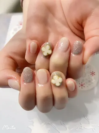 ネイル 菲菲ネイルサロン所属・FF フィフィネイルサロンのネイルデザイン