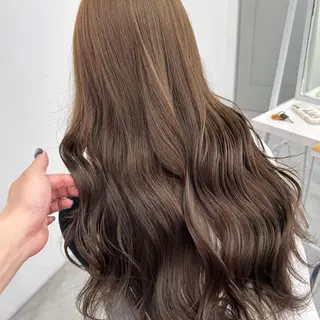 ロング カラー ヘアアレンジ ブリーチなしカラー /ベージュ/安形翔のヘアスタイル