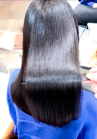 ロング アンルポン所属・unlepont 江坂[髪質改善]🪽のヘアスタイル