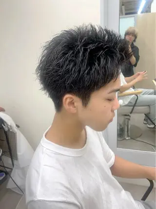 メンズ メンズ レイヤー ウルフ 弓木啓輔のヘアスタイル