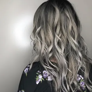 ミディアム EARTH川越/オー ナー/阿部建のヘアスタイル