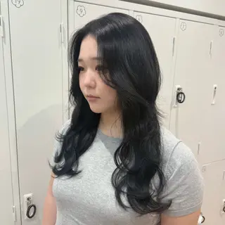 ロング カラー ヘアアレンジ キヨミ 韓国レイヤーカットのヘアスタイル
