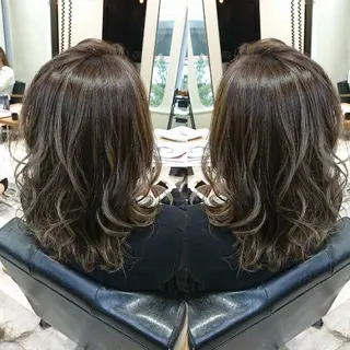 ミディアム カラー ACROあべの店所属・艶カラー/インナー /グラデ/大西小百合のヘアスタイル
