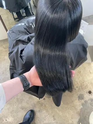 ロング 💫カットはなんでも 得意です✂️のヘアスタイル