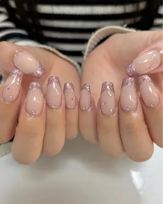 ネイル チョウ Rachaelのネイルデザイン