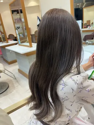 ロング カラー 櫻井 華のヘアスタイル
