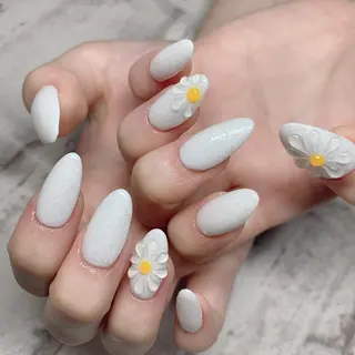 ネイル 💅ネイルハウス🏡 🎀TOMO🎀のネイルデザイン
