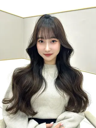 ロング 森田 真由香のヘアスタイル