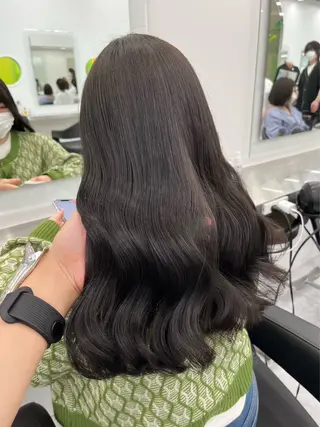 セミロング カラー ヘアアレンジ 透明感ラベンダー💗 SHOのヘアスタイル