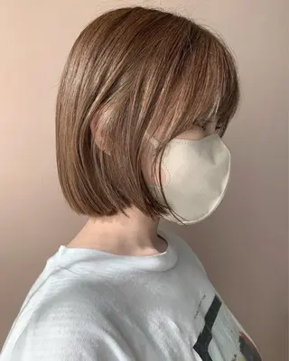 ショート カラー hub hair レイヤー/透明感のヘアスタイル