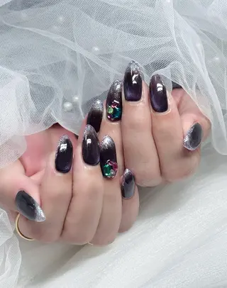 ネイル 高島 夏海のネイルデザイン