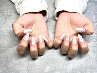 ネイル 岸本 郁美のネイルデザイン